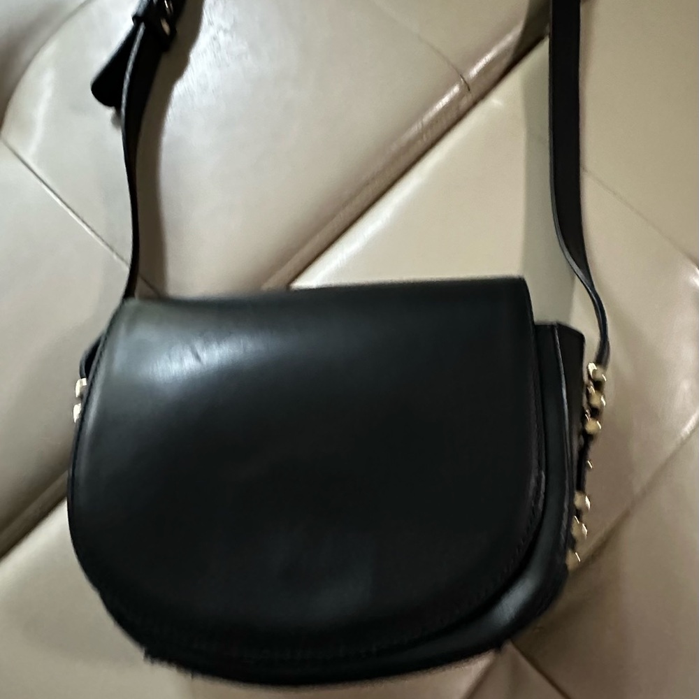 Elegant Black Crossbody Bag